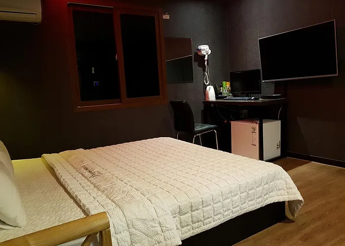 Vitamin Hotel Busan