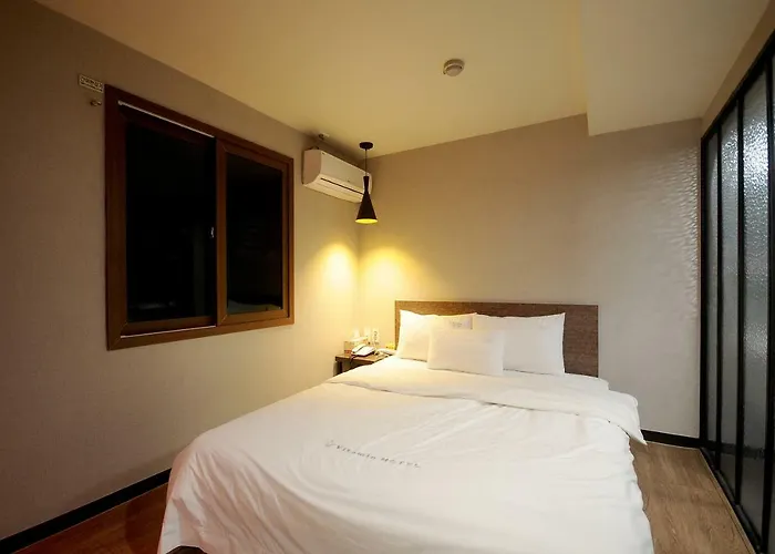 Vitamin Hotel