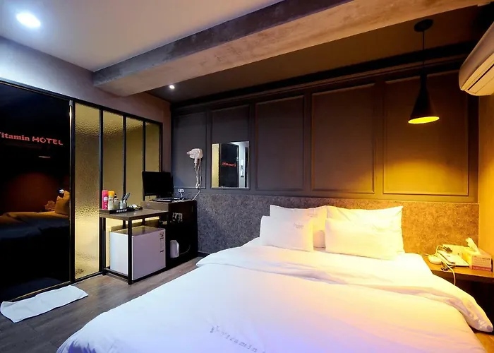 Vitamin Hotel 2*