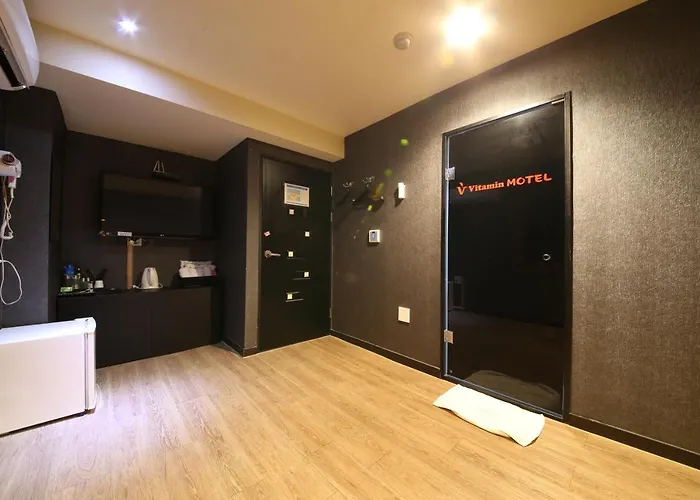 Vitamin Hotel 2*